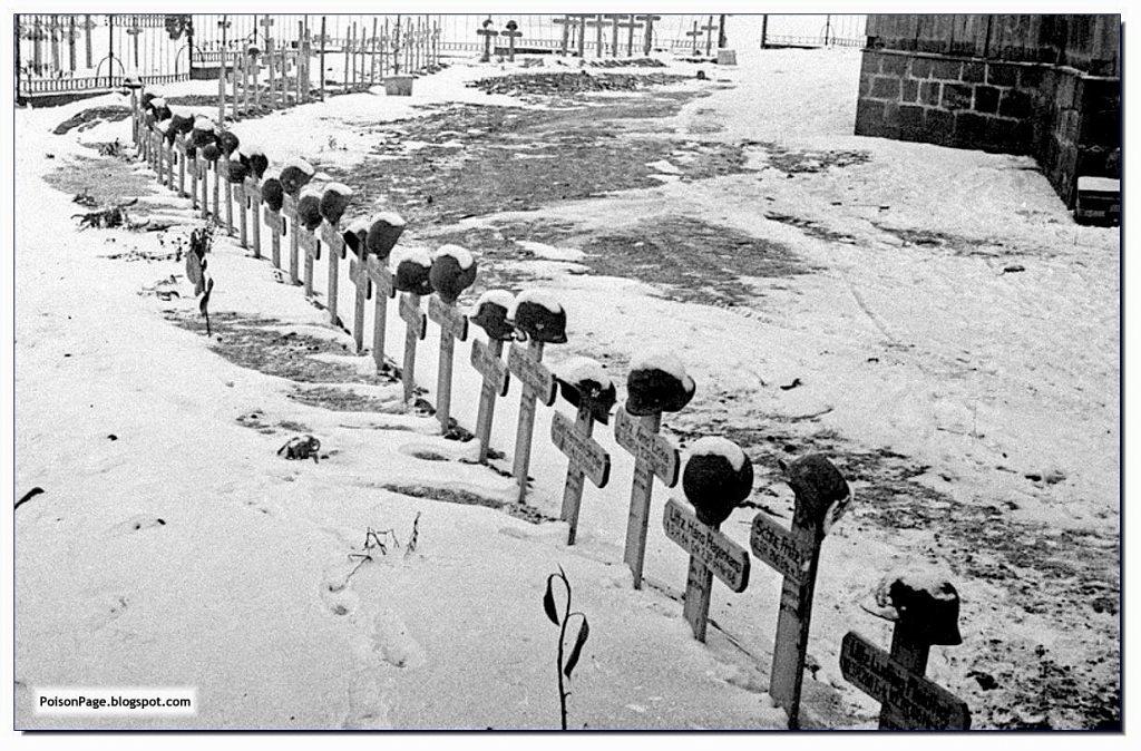 Graves-German-soldiers-Stalingrad